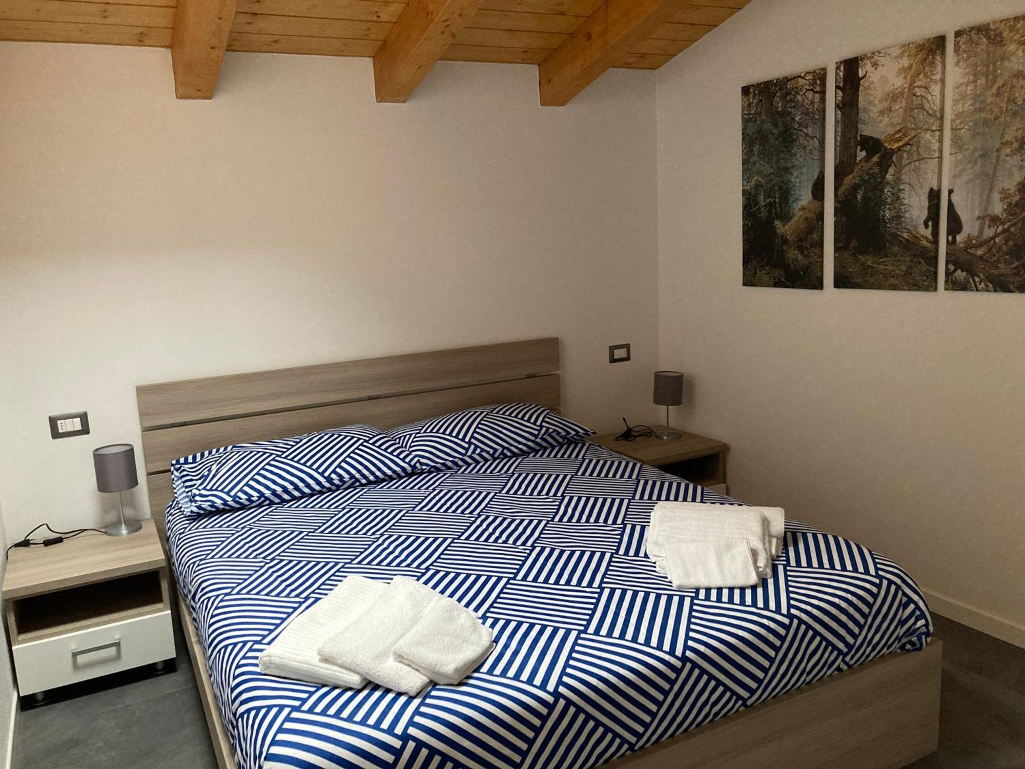 Residence La Corte Di San Rocco Cremeno Bagian luar foto